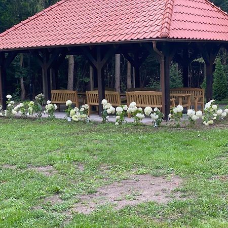 Hotel Restauracja Cztery Pory Roku Orneta Exteriér fotografie
