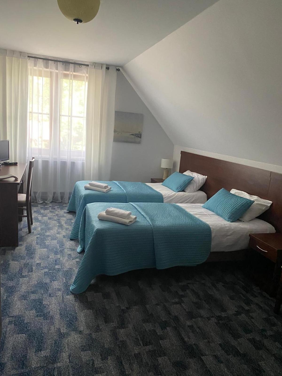 Hotel Restauracja Cztery Pory Roku Orneta Exteriér fotografie