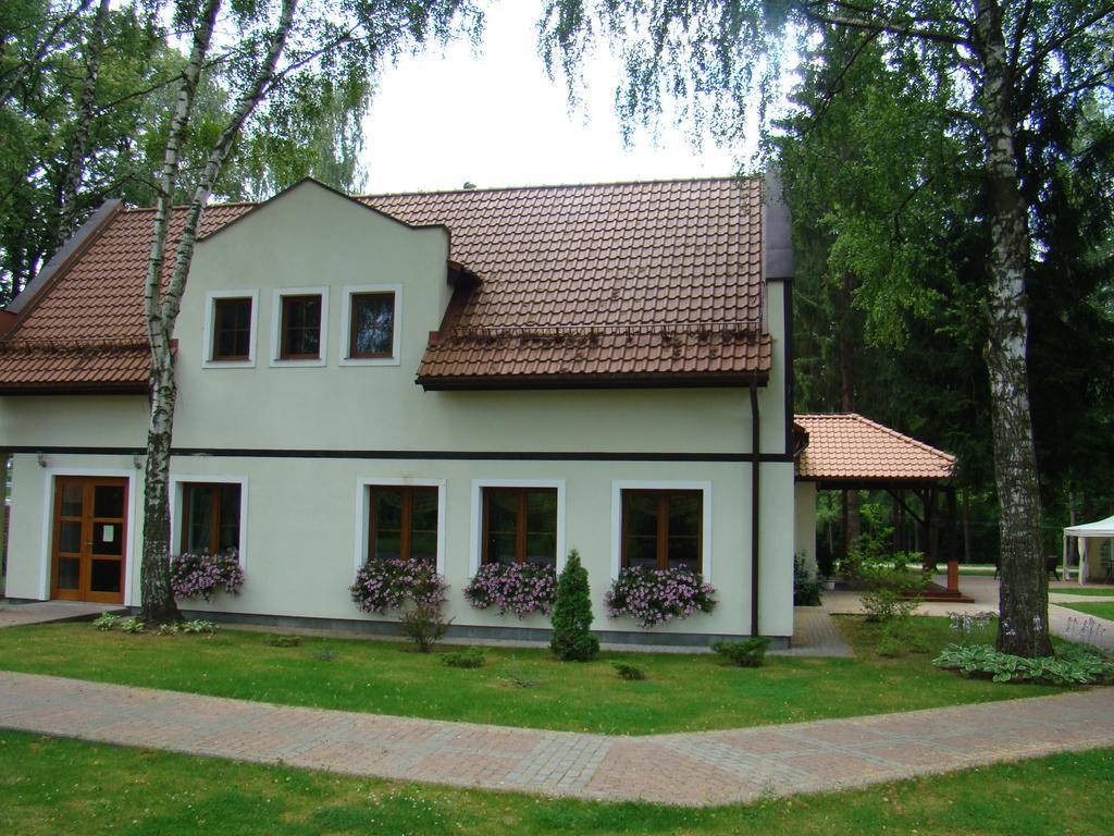 Hotel Restauracja Cztery Pory Roku Orneta Exteriér fotografie